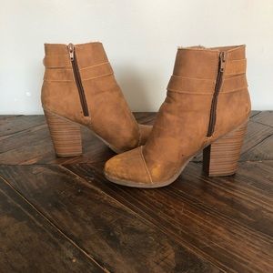 Ankle boots